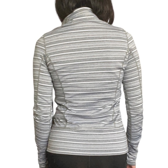 Lululemon Woman White Gray Striped Zipper Up Jacket Size 4 - Picture 6 of 16